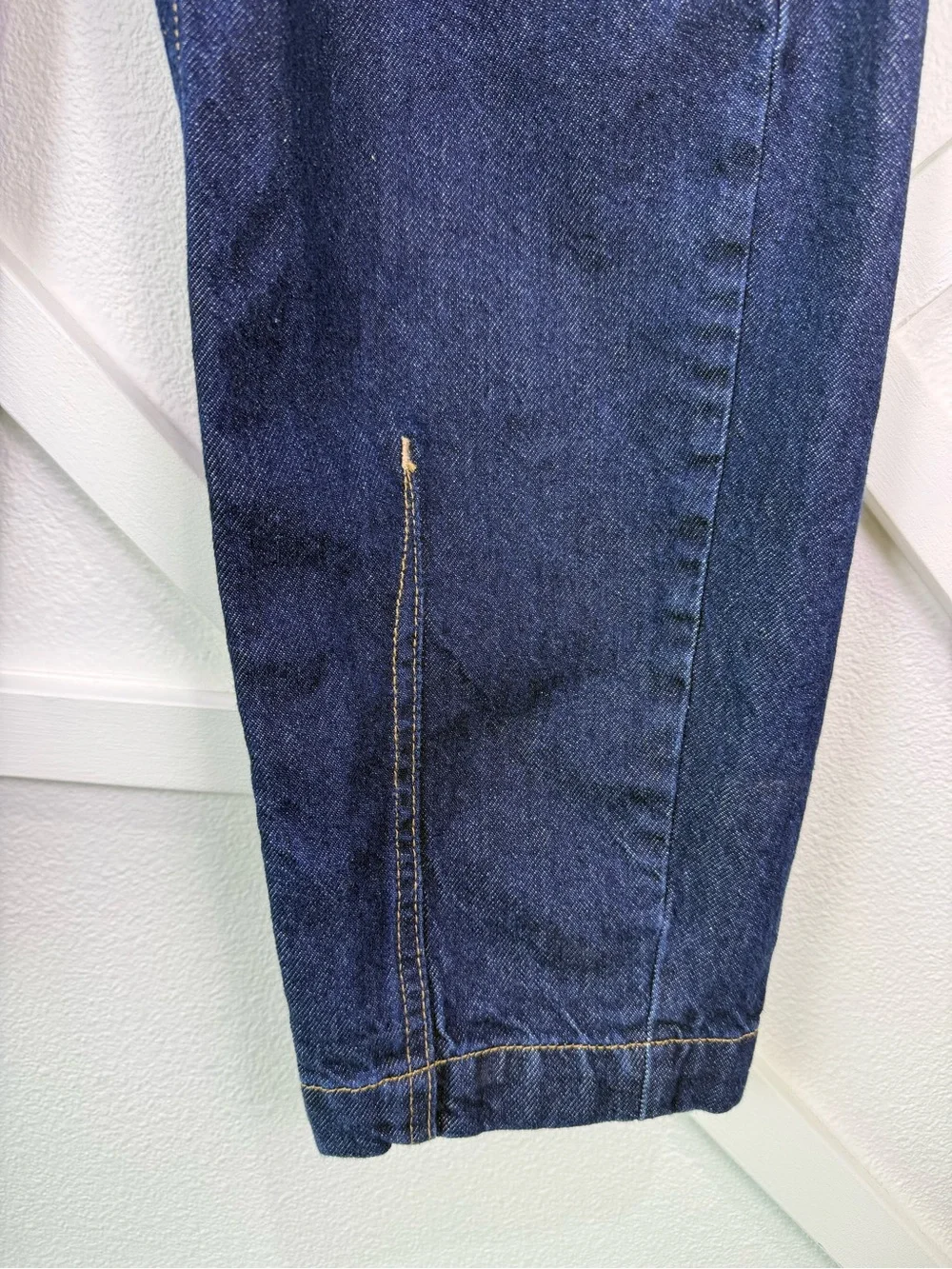 Free People We The Free Backstage Relaxed Cropped Jeans Bow Leg Dark Wash Sz 26